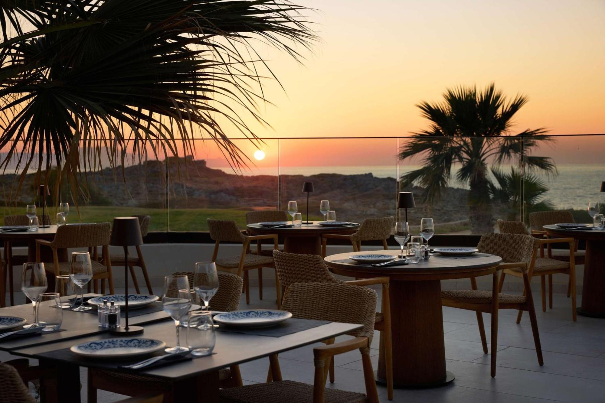 Isla Brown Chania Resort, Curio Collection By Hilton Stavrós Buitenkant foto